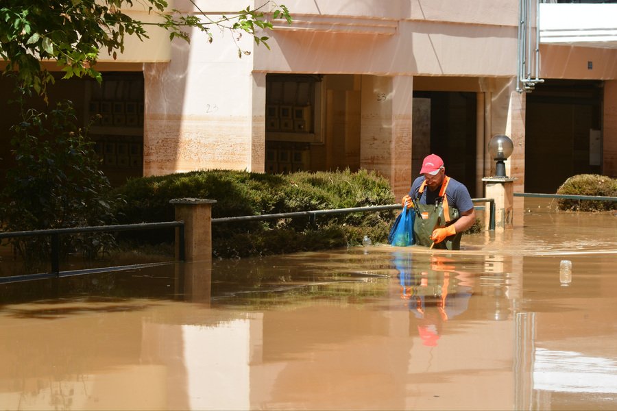 Πλημμύρες: Δύο αποφάσεις για τη χορήγηση εφάπαξ έκτακτης οικονομικής ενίσχυσης, ως πρώτης αρωγής
