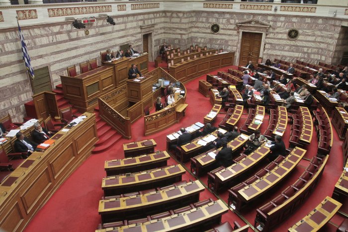 Βουλή: Απέσυρε ο Χατζηδάκης τροπολογία για την ένταξη του ΕΛΟΕΝ στο ΝΑΤ